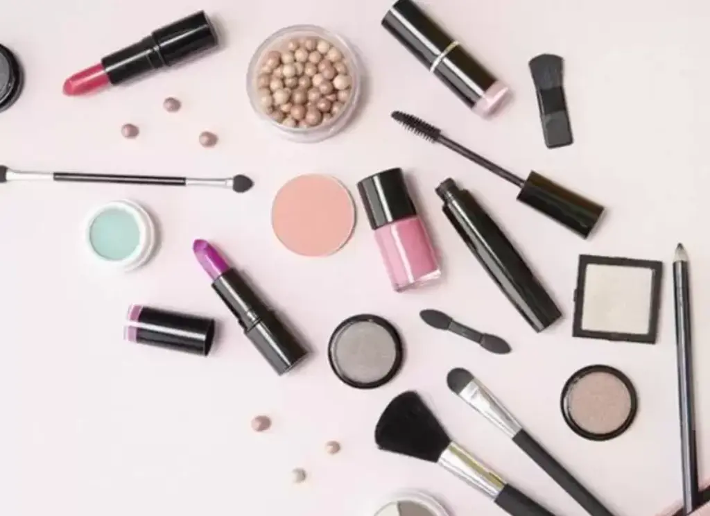 قوانین واردات لوازم آرایشی در ایران